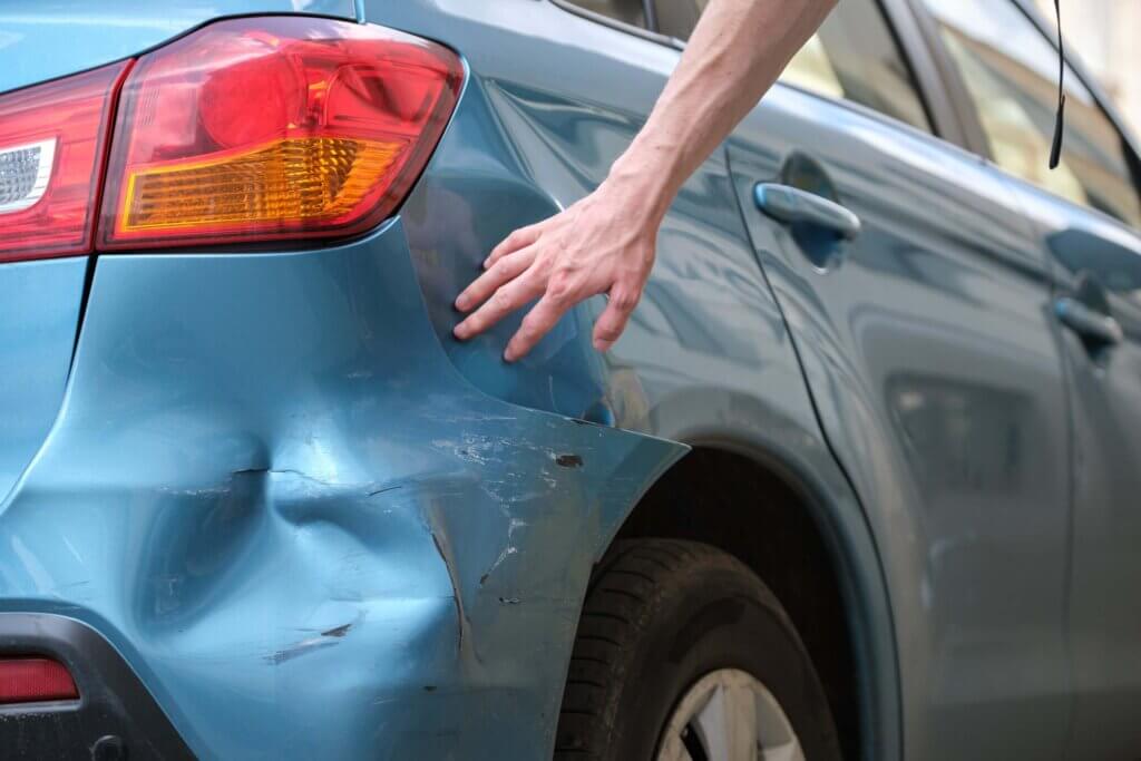 car hit from behind image